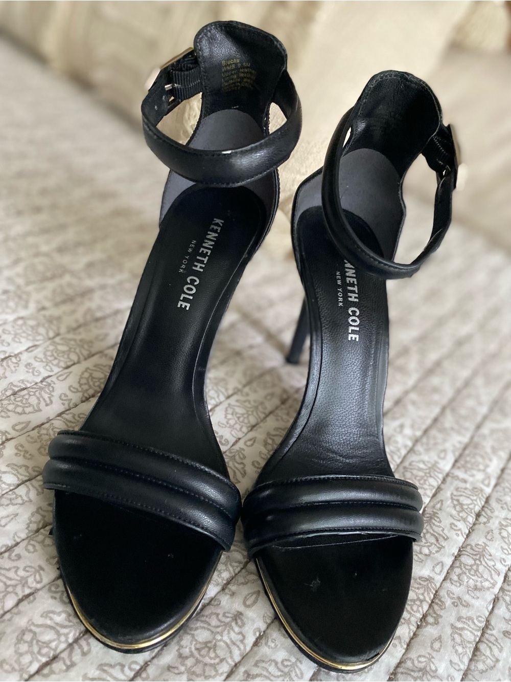 Kenneth Cole BROOKE ANKLE STRAP HEELED SANDAL - Picture 2 of 8